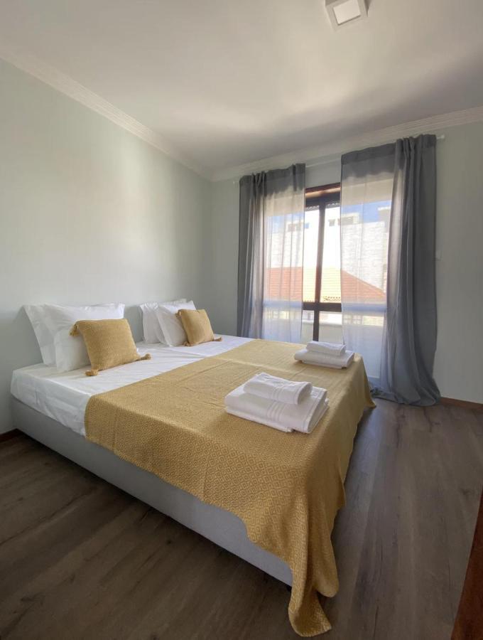 Amare Guest House Ovar Exterior photo